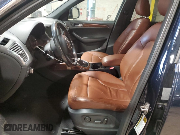2010 Audi Q5 Premium Plus с VIN WA1LKAFP0AA011782, выставлен на аукционе Copart как лот 52541515 с пробегом 143 333 миль миль и Списание • Salvage title. История ставок и продаж доступна на DreamBid. Изображение 7.