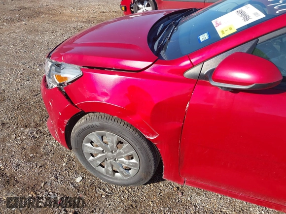 2019 Kia Rio S with VIN 3KPA24AB4KE227322, listed as a IAAI auction lot 40890906 with 114,215 mi miles. Bid and sale history available at carsss.com. Image 18.