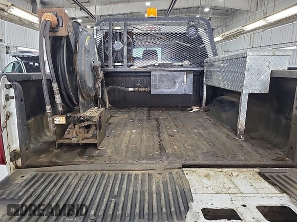 2015 Ford F-250 Lariat с VIN 1FT7W2B61FED46404, выставлен на аукционе IAAI как лот 42566193 с пробегом 306 588 миль миль и . История ставок и продаж доступна на DreamBid. Изображение 31.