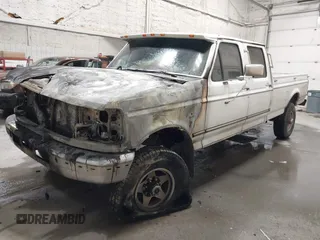 1995 Ford F-350 с VIN 1FTJW36F0SEA42142, выставлен на аукционе IAAI как лот 41818083 с пробегом Не указан миль и . История ставок и продаж доступна на DreamBid. Изображение 2.