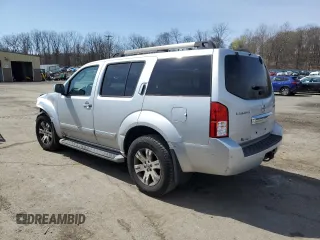 2011 Nissan Pathfinder LE z VIN 5N1AR1NB5BC623749, wystawiony jako Copart lot #51309485 z przebiegiem 199 545 mil mil oraz Szkoda całkowita • Salvage title. Historia ofert i sprzedaży dostępna na DreamBid. Obrazek 2.
