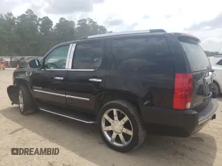 2007 Cadillac Escalade z VIN 1GYFK63867R134052, wystawiony jako Copart lot #59146595 z przebiegiem 241 037 mil mil oraz Szkoda całkowita • Salvage title. Historia ofert i sprzedaży dostępna na DreamBid. Obrazek 2.