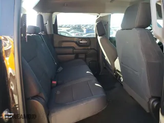 2019 Chevrolet Silverado 1500 LT with VIN 1GCUYDED8KZ156749, listed as a Copart auction lot 43020535 with 39,857 mi miles and Salvage Title. Bid and sale history available at carsss.com. Image 10.