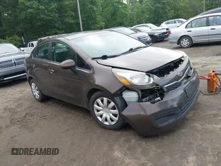 2013 Kia Rio SX z VIN KNADN4A30D6113403, wystawiony jako IAAI lot #42380881 z przebiegiem 157 669 mil mil oraz . Historia ofert i sprzedaży dostępna na DreamBid. Obrazek 1.