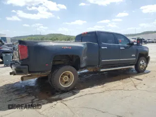 2019 Chevrolet Silverado 3500HD High Country with VIN 1GC4KYEY1KF159943, listed as a Copart auction lot 63991964 with 151,930 mi miles and Salvage Title. Bid and sale history available at carsss.com. Image 3.