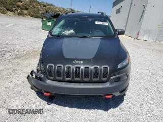 2016 Jeep Cherokee Trailhawk с VIN 1C4PJMBS8GW352316, выставлен на аукционе Copart как лот 62519365 с пробегом 128 576 миль миль и Списание • Salvage title. История ставок и продаж доступна на DreamBid. Изображение 5.