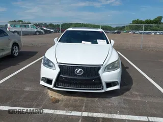 2013 Lexus LS 460 с VIN JTHCL5EF8D5019482, выставлен на аукционе IAAI как лот 42612274 с пробегом 64 972 миль миль и . История ставок и продаж доступна на DreamBid. Изображение 12.