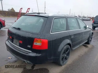 2002 Audi S6 z VIN WAUXU54B62N070925, wystawiony jako IAAI lot #38122381 z przebiegiem 219 441 mil mil oraz . Historia ofert i sprzedaży dostępna na DreamBid. Obrazek 4.