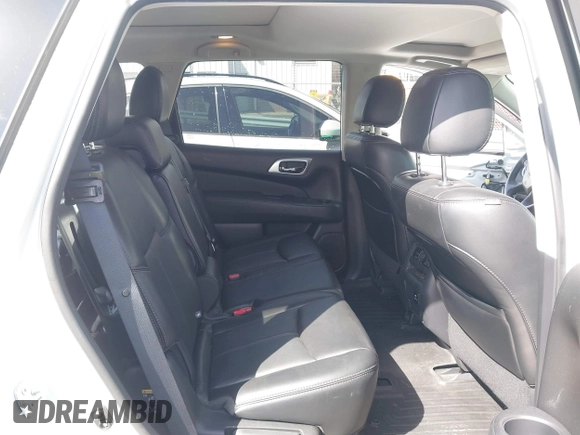 2017 Nissan Pathfinder SV with VIN 5N1DR2MM9HC627155, listed as a IAAI auction lot 41710942 with 60,906 mi miles. Bid and sale history available at carsss.com. Image 8.