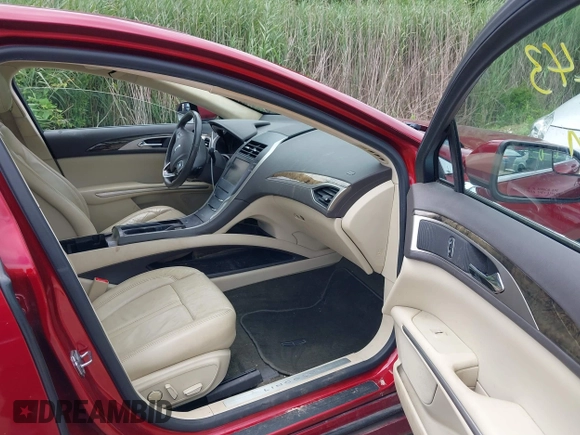 2013 Lincoln MKZ with VIN 3LN6L2G99DR813887, listed as a IAAI auction lot 42746243 with 131,689 mi miles and . Bid and sale history available at DreamBid. Image 5.