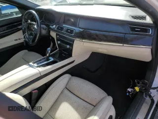 2014 BMW 7 Series 750i с VIN WBAYA8C56ED825303, выставлен на аукционе Copart как лот 46189695 с пробегом 77 573 миль миль и Списание • Salvage title. История ставок и продаж доступна на DreamBid. Изображение 8.