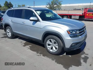 2018 Volkswagen Atlas SE with VIN 1V2DR2CA9JC502205, listed as a IAAI auction lot 41983821 with 99,618 mi miles and . Bid and sale history available at DreamBid. Image 1.
