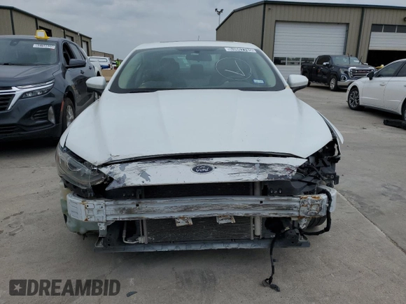 2017 Ford Fusion SE with VIN 3FA6P0H73HR112719, listed as a Copart auction lot 53867785 with 187,889 mi miles and Clean title. Bid and sale history available at DreamBid. Image 5.