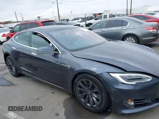 2017 Tesla Model S 100D with VIN 5YJSA1E20HF228681, listed as a IAAI auction lot 42424793 with Not provided miles and . Bid and sale history available at DreamBid. Image 13.
