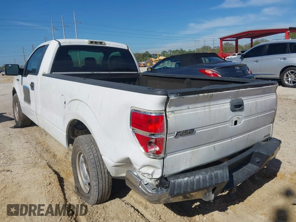 2011 Ford F-150 XL with VIN 1FTNF1CF6BKE10822, listed as a IAAI auction lot 41443960 with 245,925 mi miles and . Bid and sale history available at DreamBid. Image 3.
