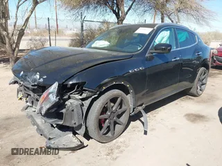 2017 Maserati Levante z VIN ZN661XUL9HX210893, wystawiony jako IAAI lot #41668712 z przebiegiem 77 850 mil mil oraz . Historia ofert i sprzedaży dostępna na DreamBid. Obrazek 2.
