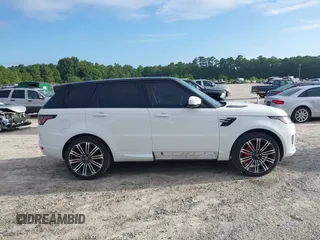 2020 Land Rover Range Rover Sport SE with VIN SALWG2SU9LA739716, listed as a IAAI auction lot 42828591 with 36,350 mi miles and . Bid and sale history available at DreamBid. Image 14.