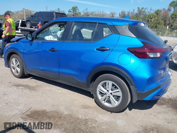 2024 Nissan Kicks S with VIN 3N1CP5BV9RL520148, listed as a IAAI auction lot 41590808 with 15,648 mi miles. Bid and sale history available at carsss.com. Image 3.