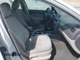 2010 Ford Fusion SE with VIN 3FAHP0HA0AR372571, listed as a IAAI auction lot 41878961 with 183,520 mi miles and . Bid and sale history available at DreamBid. Image 5.