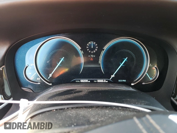 2016 BMW 7 Series 740i with VIN WBA7E2C59GG504533, listed as a Copart auction lot 77122283 with 68,209 mi miles. Bid and sale history available at carsss.com. Image 9.