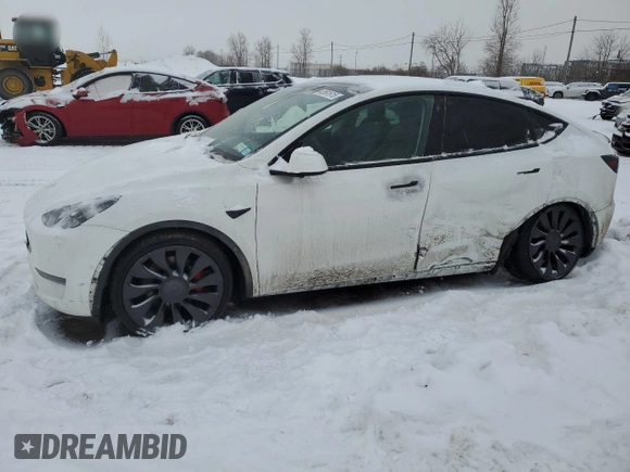 2022 Tesla Model Y Performance with VIN 7SAYGDEF4NF378191, listed as a Copart auction lot 42691915 with Not Provided miles and Salvage Title. Bid and sale history available at DreamBid. Image 1.