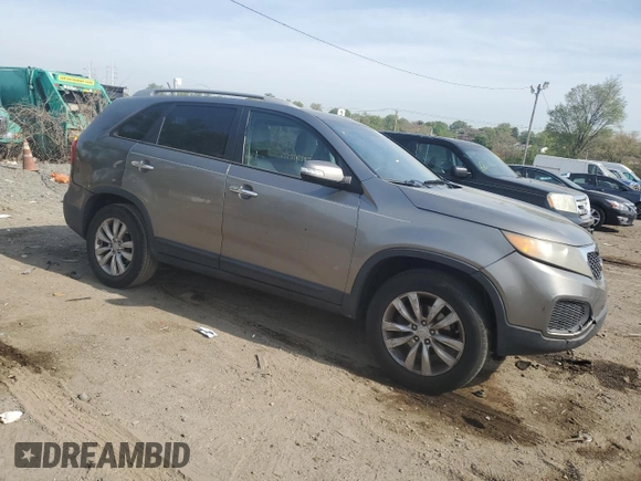 2011 Kia Sorento LX with VIN 5XYKT4A21BG067081, listed as a Copart auction lot 54592685 with 182,589 mi miles and Clean Title. Bid and sale history available at carsss.com. Image 4.