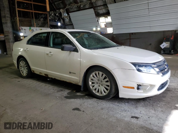2010 Ford Fusion Hybrid with VIN 3FADP0L33AR150856, listed as a Copart auction lot 53707005 with 192,565 mi miles and Clean Title. Bid and sale history available at carsss.com. Image 4.