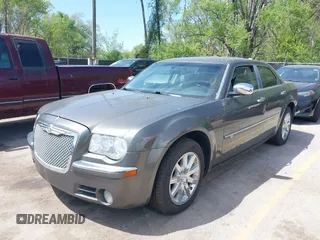 2008 Chrysler 300 C Hemi with VIN 2C3LA63H18H172015, listed as a IAAI auction lot 42055764 with 130,915 mi miles. Bid and sale history available at carsss.com. Image 2.