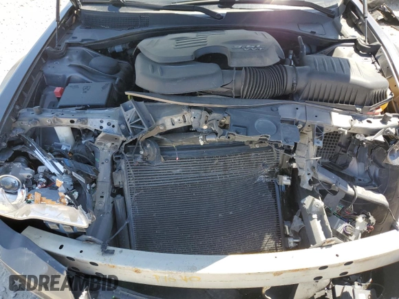 2016 Chrysler 300 C z VIN 2C3CCAEG6GH243581, wystawiony jako Copart lot #58425265 z przebiegiem 6 572 mil mil oraz Szkoda całkowita • Salvage title. Historia ofert i sprzedaży dostępna na DreamBid. Obrazek 11.