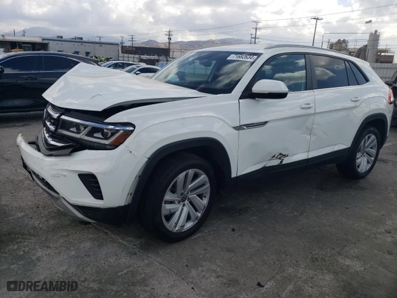 2021 Volkswagen Atlas Cross Sport 2.0T SE w/Technology with VIN 1V2WC2CA3MC201976, listed as a Copart auction lot 71682634 with 41,249 mi miles and Salvage Title. Bid and sale history available at carsss.com. Image 1.