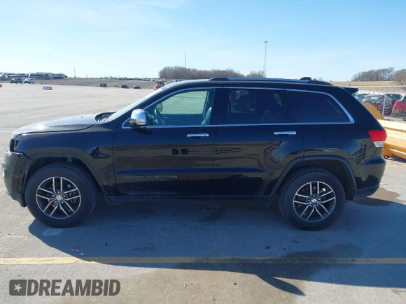 2017 Jeep Grand Cherokee Limited with VIN 1C4RJFBG9HC662672, listed as a IAAI auction lot 41763565 with 140,581 mi miles. Bid and sale history available at carsss.com. Image 15.