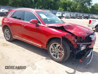 2025 Genesis GV70 2.5T with VIN 5NMMADTB0SH029343, listed as a IAAI auction lot 42766897 with 18,242 mi miles and . Bid and sale history available at DreamBid. Image 1.