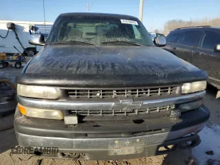 2002 Chevrolet Silverado 1500 LS with VIN 2GCEK19V221150025, listed as a Copart auction lot 41816045 with 246,070 mi miles and Salvage Title. Bid and sale history available at DreamBid. Image 5.