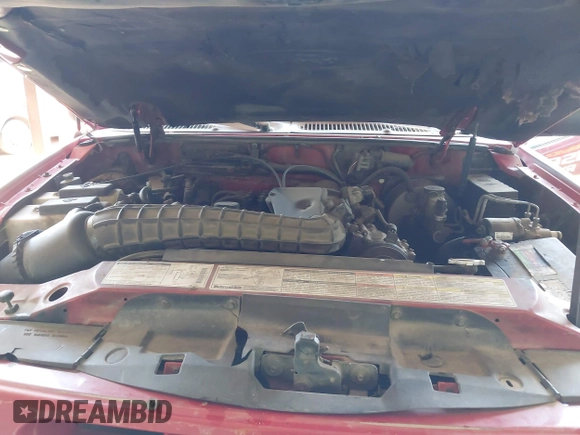 1996 Ford Explorer z VIN 1FMCU24X3TUA68712, wystawiony jako IAAI lot #41976840 z przebiegiem 274 887 mil mil oraz . Historia ofert i sprzedaży dostępna na DreamBid. Obrazek 10.