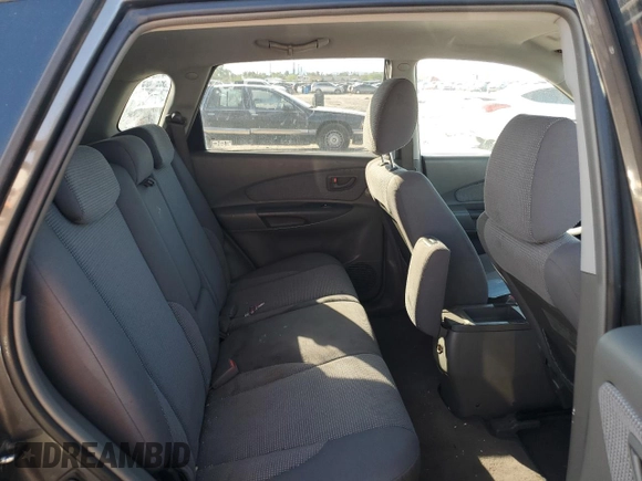 2007 Hyundai Tucson GLS with VIN KM8JM12B47U586150, listed as a Copart auction lot 75758794 with 203,714 mi miles and Clean Title. Bid and sale history available at carsss.com. Image 10.