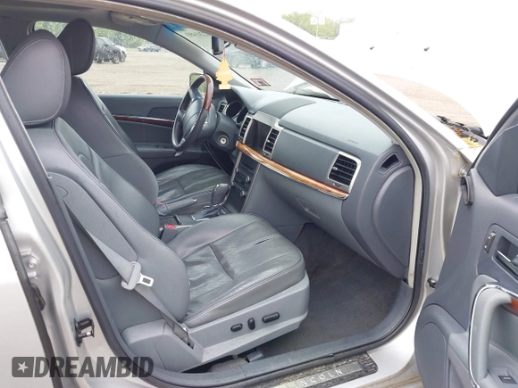 2010 Lincoln MKZ with VIN 3LNHL2JC6AR647028, listed as a IAAI auction lot 42241493 with 151,175 mi miles and . Bid and sale history available at DreamBid. Image 5.