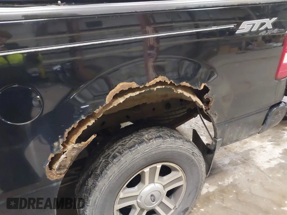 2008 Ford F-150 STX с VIN 1FTRX14W58FB82133, выставлен на аукционе IAAI как лот 41728476 с пробегом 240 697 миль миль и . История ставок и продаж доступна на DreamBid. Изображение 6.