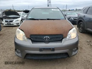 2006 Toyota Matrix STD z VIN 2T1KR32E56C587593, wystawiony jako Copart lot #73190904 z przebiegiem 229 338 mil mil oraz Nie do naprawy • Non repairable. Historia ofert i sprzedaży dostępna na DreamBid. Obrazek 5.