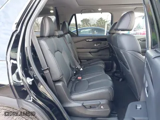 2024 Honda Pilot Touring with VIN 5FNYG1H72RB007519, listed as a IAAI auction lot 40973780 with 24,908 mi miles. Bid and sale history available at carsss.com. Image 8.