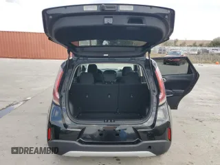 2023 Kia Soul LX with VIN KNDJ23AU8P7854446, listed as a Copart auction lot 45198135 with 42,413 mi miles and Non Repairable. Bid and sale history available at DreamBid. Image 6.
