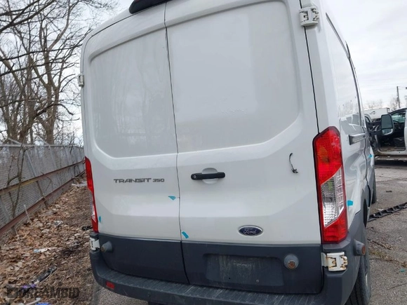 2018 Ford Transit Van with VIN 1FTBW2CM1JKA87267, listed as a IAAI auction lot 41799930 with NaN miles. Bid and sale history available at carsss.com. Image 16.