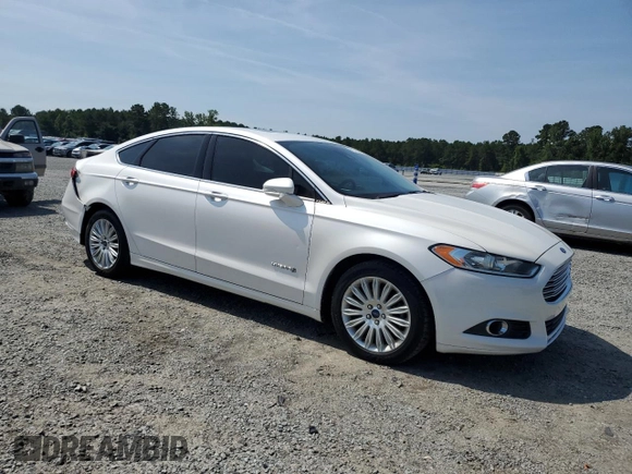 2014 Ford Fusion SE Hybrid with VIN 3FA6P0LU1ER308330, listed as a Copart auction lot 63375405 with 177,507 mi miles and Salvage title. Bid and sale history available at DreamBid. Image 4.