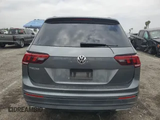 2019 Volkswagen Tiguan S с VIN 3VV1B7AX6KM150585, выставлен на аукционе Copart как лот 59915475 с пробегом 89 729 миль миль и Списание • Salvage title. История ставок и продаж доступна на DreamBid. Изображение 6.