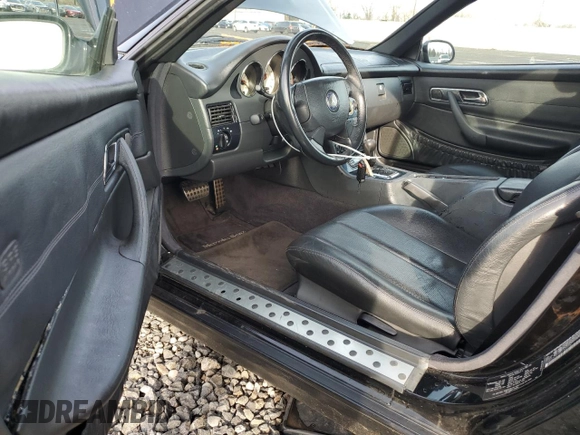 1999 Mercedes-Benz SLK 230/320 z VIN WDBKK47F7XF142078, wystawiony jako Copart lot #43598095 z przebiegiem 61 995 mil mil oraz Szkoda całkowita • Salvage title. Historia ofert i sprzedaży dostępna na DreamBid. Obrazek 8.