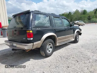 1997 Ford Explorer XLT with VIN 1FMDU35P2VUB07964, listed as a IAAI auction lot 41952653 with 181,669 mi miles and . Bid and sale history available at DreamBid. Image 4.