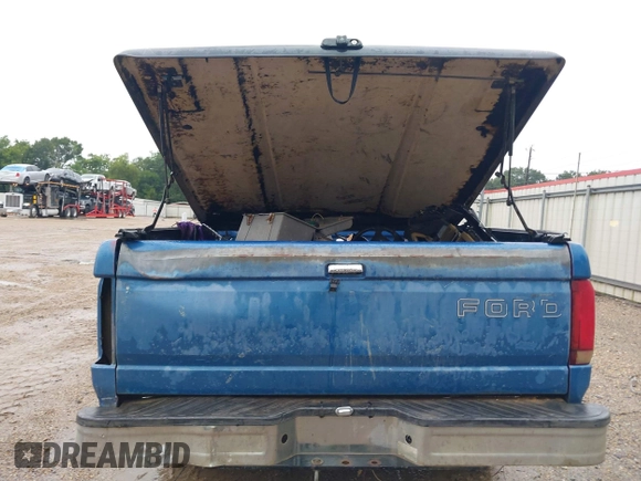 1993 Ford F-150 с VIN 2FTDF15Y3PCB39059, выставлен на аукционе IAAI как лот 42777160 с пробегом Не указан миль и . История ставок и продаж доступна на DreamBid. Изображение 8.