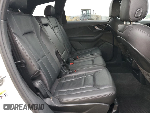 2017 Audi Q7 Premium Plus with VIN WA1LAAF78HD006664, listed as a Copart auction lot 55680185 with 116,227 mi miles and Salvage Title. Bid and sale history available at DreamBid. Image 11.