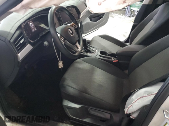 2019 Volkswagen Jetta S z VIN 3VWC57BU4KM052431, wystawiony jako Copart lot #56411875 z przebiegiem 108 216 mil mil oraz Szkoda całkowita • Salvage title. Historia ofert i sprzedaży dostępna na DreamBid. Obrazek 7.