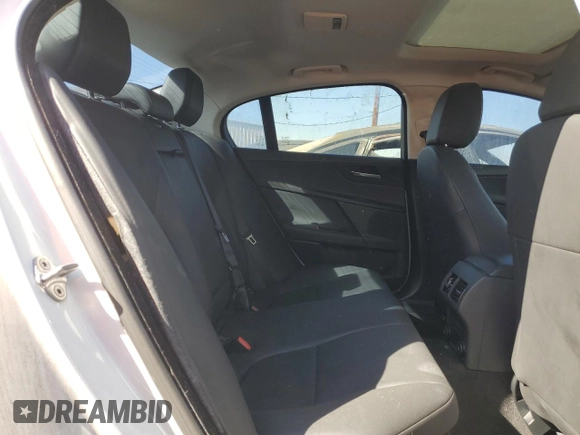 2017 Jaguar XE 35t Premium with VIN SAJAD4BV4HA949101, listed as a Copart auction lot 77281154 with 76,778 mi miles and Clean Title. Bid and sale history available at DreamBid. Image 10.