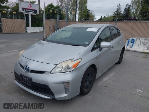 2014 Toyota Prius Four with VIN JTDKN3DU4E1748583, listed as a IAAI auction lot 42044872 with 215,032 mi miles. Bid and sale history available at carsss.com. Image 6.